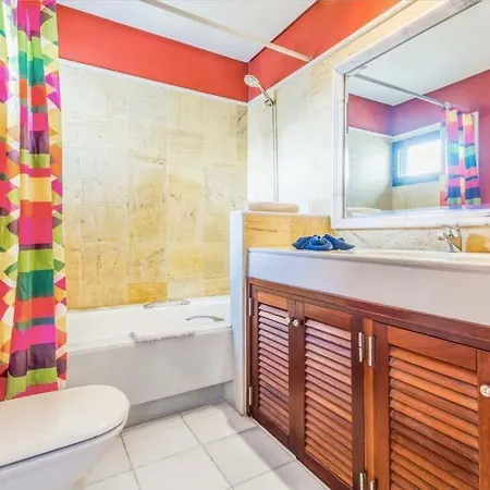 In Playa Blanca Sleeps 6 With Pool Air Con And Wifi 普拉亚布兰卡